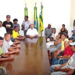 Comissão de servidores foi recebida pelo prefeito em audiência - Fotos: Wellington Barreto  AAN