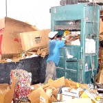 Coleta seletiva da PMA gera renda para 35 famílias do Santa Maria - Fotos: Wellington Barreto  AAN