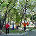 rvores da praça Olímpio Campos recebem serviços de limpeza - Fotos: Abmael Eduardo  AAN