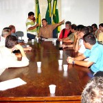 Prefeito busca soluções definitivas para bares da Aruana - Fotos: Abmael Eduardo  AAN