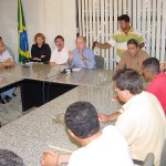Prefeitura propõe solução para Aruana e assiste famílias desabrigadas  - Fotos: Abmael Eduardo  AAN