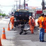 Avenida Heráclito Rollemberg recebe nova camada de asfalto - Fotos: Wellington Barreto  AAN