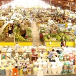 Mercados ficam abertos até às 22 horas durante este mês - Foto: Wellington Barreto  AAN