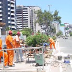 Rampa para deficientes e escadas garantem mais segurança para pedestres na avenida Beira Mar - Fotos: Wellington Barreto  AAN