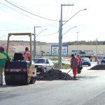 Operação tapaburacos vem sendo realizada em vários pontos da cidade - Fotos: Wellington Barreto  AAN