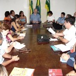 Troca dos abadás de cortesia do Précaju irá beneficiar oito instituições  - Fotos: Abmael Eduardo  AAN