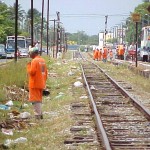 Emsurb faz recolhimento de entulhos da avenida Augusto Franco - Agência Aracaju de Notícias