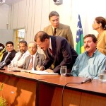 Sete novos secretários municipais foram empossados hoje - Fotos: Wellington Barreto  AAN