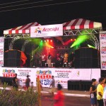 Shows de forró divulgam o ForróCaju 2003 e garantem a animação dos foliões - Foto: Márcio Dantas e Lindivaldo Ribeiro  AAN