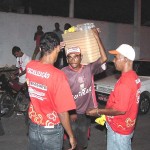 Vendedores ambulantes e barracas são fiscalizadas pela Emsurb no Précaju - Foto: Lindivaldo Ribeiro  AAN