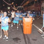 Limpeza da Passarela da Alegria está garantida pelas equipes da Emsurb - Fotos: Márcio Dantas e Lindivaldo Ribeiro  AAN