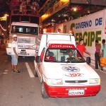 SAMU presta toda assistência médica aos foliões do PréCaju 2003 - Fotos: Márcio Dantas e Lindivaldo Ribeiro  AAN