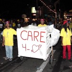 Agentes da Care participam do Précaju e recebem elogios dos foliões - Fotos: Lindivaldo Ribeiro  AAN