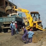 EMURB RECUPERA RUAS NO SANTOS DUMONT - Recuperação da Rua São Francisco de Assis: bairro Santos Dumont beneficiado por obras