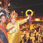 Primeira noite do Carnaju reuniu cerca de 40 mil pessoas - Fotos: Márcio Dantas  AAN