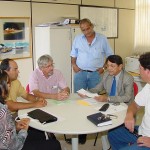 Superintendente da SMTT recebe comissão de moradores e comerciantes da avenida Carlos Bulamarqui - Fotos: Lindivaldo Ribeiro  AAN