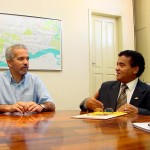 Prefeito em exercício discute parcerias com o superintendente do Banco do Brasil - Fotos: Márcio Dantas  AAN