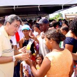 Prefeitura leva cidadania a mais de 2 mil pessoas do loteamento Coqueiral com o projeto Cidade Viva - Fotos: Abmael Eduardo e Wellington Barreto  AAN