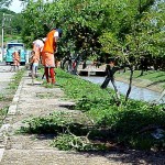 Emsurb realiza mutirão de limpeza no conjunto Santa Lúcia - Agência Aracaju de Notícias