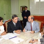 Prefeito entrega à Câmara projetos de lei que criam Conselho de Segurança Alimentar e Cartão Alimentação em Aracaju - Fotos: Wellington Barreto  AAN