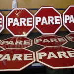 Fábrica da SMTT já produziu mais de 400 placas de sinalização esse ano - Fotos: Lindivaldo Ribeiro  AAN