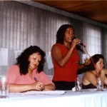 Técnicos da Semed discutem sobre a escolha do livro didático para alunos da rede municipal - Fotos: Walter Martins  AAN