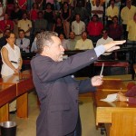Prefeito participa da solenidade de posse do deputado Francisco Gualberto - Fotos: Abmael Eduardo  AAN