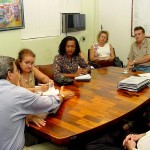 Prefeito debate reajuste salarial com diretoria do Sindipema - Fotos: Márcio Dantas  AAN