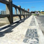 Calçadas da orlinha do bairro Industrial serão feitas com pedras portuguesas - Fotos: Wellington Barreto  AAN