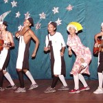 Alunos das escolas municipais são levados ao teatro  - Fotos: Abmael Eduardo  AAN