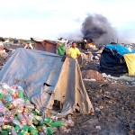 Desocupada a lixeira do bairro Santa Maria. - Fotos: Wellington Barreto  AAN  Clique na foto e amplie