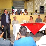 Prefeitura entrega mais uma casa erguida na Coroa do Meio pelos alunos do curso de construção civil  - Fotos: Wellington Barreto  AAN  Clique na foto e amplie