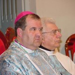 Prefeito prestigia Ordenação Episcopal na Catedral Metropolitana de Aracaju - Fotos: Márcio Dantas  AAN  Clique na foto e amplie