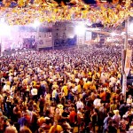 Fotógrafos da Prefeitura de Aracaju organizam exposição sobre o Forró Caju 2003 	 - Foto: Márcio Dantas  AAN  Clique na foto e amplie