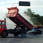 Recapeamento de rua valoriza área dos mercados - Fotos: Márcio Dantas  AAN  Clique na foto e amplie