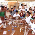 Crianças e adolescentes do bairro Santa Maria se divertem e aprendem na Feira de Educação Ambiental - Fotos: Wellington Barreto  AAN  Clique na foto e amplie