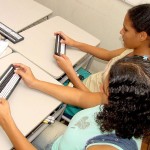 Centro de Apoio Pedagógico realiza trabalho de inclusão social com portadores de deficiências visuais - Fotos: Márcio Dantas  AAN  Clique na foto e amplie
