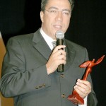 Prefeito e secretário de Comunicação recebem homenagem da ASI  - Fotos: Márcio Dantas  AAN  Clique na foto e amplie