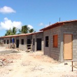 Primeiras casas do projeto de reurbanização da Coroa do Meio estão quase concluídas - Fotos: Wellington Barreto  AAN  Clique na foto e amplie