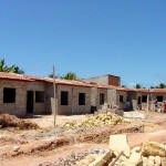 Primeiras casas do projeto de reurbanização da Coroa do Meio estão quase concluídas - Fotos: Wellington Barreto  AAN  Clique na foto e amplie