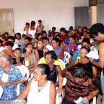 Moradores do Santa Maria serão beneficiados com o Cartão Alimentação da Prefeitura de Aracaju - Fotos: Wellington Barreto  AAN  Clique na foto e amplie