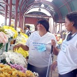 Professores vivenciam no mercado o diaadia de um deficiente visual - Fotos: Walter Martins  AAN  Clique na foto e amplie