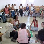 Professores realizam práticas pedagógicas com alunos que apresentam deficiência visual e auditiva - Fotos: Walter Martins  AAN  Clique na foto e amplie