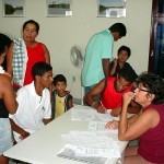 Prefeitura aluga casas e transfere famílias que moravam em palafitas da Coroa do Meio  - Agência Aracaju de Notícias  Clique na foto e amplie