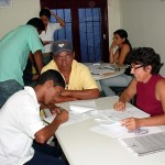 Prefeitura aluga casas e transfere famílias que moravam em palafitas da Coroa do Meio  - Agência Aracaju de Notícias  Clique na foto e amplie