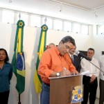 Prefeitura firma parceria com o BB para facilitar compra de computador para professores - Fotos: Wellington Barreto  AAN  Clique na foto e amplie