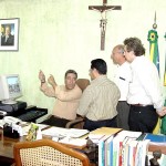Prefeito faz balanço da administração para secretários municipais de cidade do Equador - Fotos: Wellington Barreto