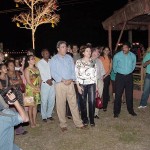 Prefeito entrega decoração natalina no Parque da Sementeira  - Fotos: Abmael Eduardo