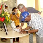 Exposição sobre vida e obra de Santo Souza na Clodomir Silva recebe a visita do homenageado - Fotos: Abmael Eduardo