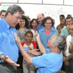 Comunidade da Coroa do Meio recebe as primeiras casas do projeto de reurbanização do bairro - Fotos: Márcio Dantas